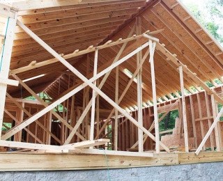new-home-building-framing
