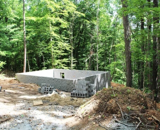 new-home-construction-foundation